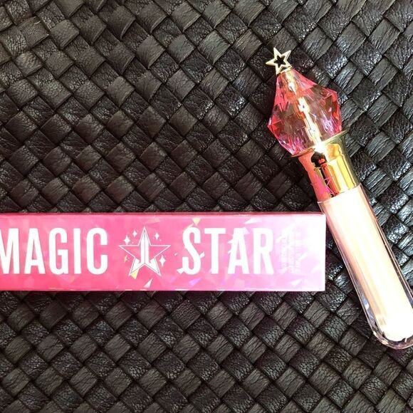 JEFFREE STAR - NWT - Magic Star Concealer in C9.5 (Light Skin/Golden Undertones) - Picture 6 of 15